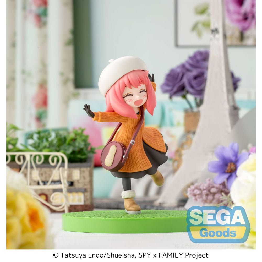 (PRE-VENTA) Figura Spy x Family Estatua Luminasta PVC Anya Forger Family Ooting Ver. 2 12 cm