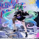 Figura Hatsune Miku (Versión Punk!) - Piapro Characters (SEGA)